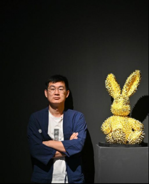 陆悦天地盛大启幕，公共艺术作品点亮浦东商业新地标