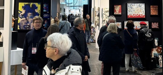 巴黎回声：张肇达水墨“醒狮”展示东方哲思