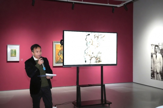 郭华鹏
墨谷美术馆、墨谷画廊创始人
&nbsp;
