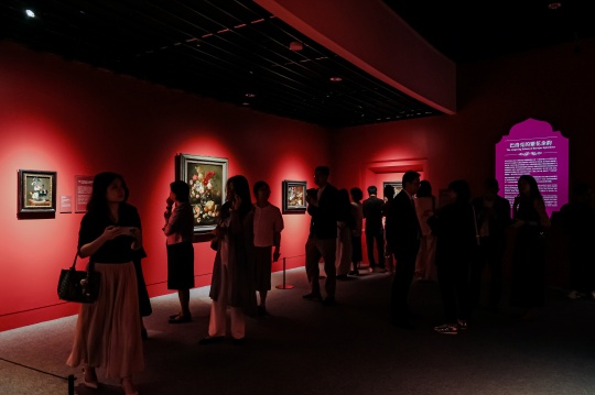 60件奥地利国宝级花卉艺术作品亮相中华世纪坛，一场跨越两个世纪的繁花之约