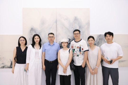画屏艺术空间新展：一场关于中国抽象的路径的探讨
