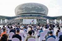千年酒韵遇赵都文脉，《中国酒经》邯郸双馆大展汇聚 91 位名家,方力钧,隋建国,方力钧,冀少峰,南方,周青,唐宋,冀少峰,薛松,庞茂琨