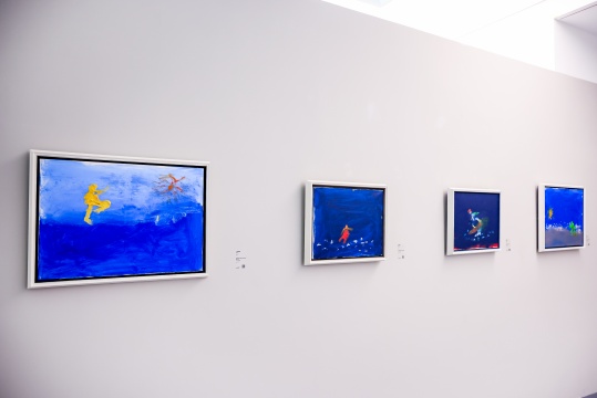 中国首位盲人环球旅行家·曹晟康艺术个展《盲行者》亮相798仚東堂