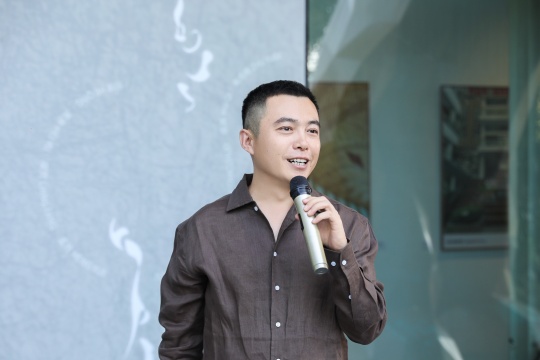 桂湖美术馆执行馆长、策展人曹茂超
